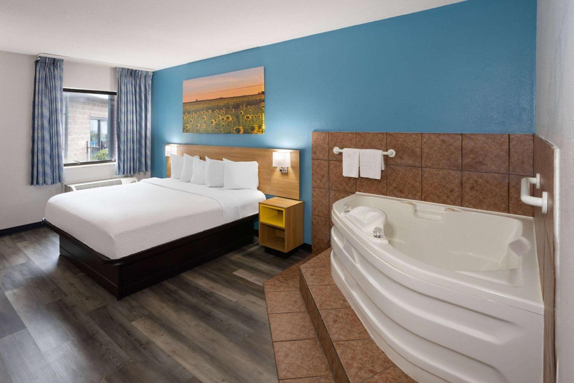 Days & By Wyndham Northwest 2* Indianápolis
