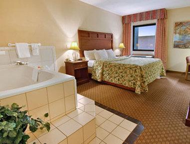 Days & By Wyndham Northwest 2* Indianápolis